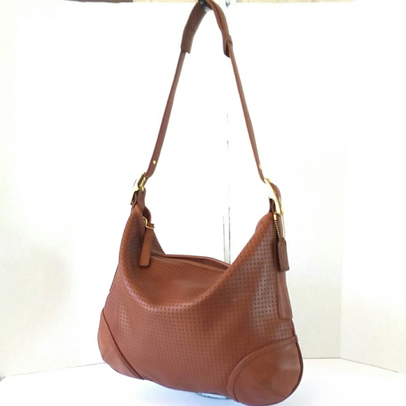 Coach Handbags - Vintage Coach Like New Large Leather Hobo Bag!